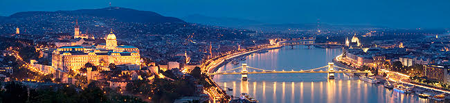Панорама ночного Будапешта