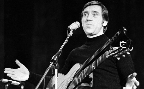 ВЫСОЦКИЙ И ВЕНГЕРСКИЕ ПОЭТЫ-ПЕРЕВОДЧИКИ: ФРАГМЕНТЫ ИЗ НЕДАВНЕГО ПРОШЛОГО